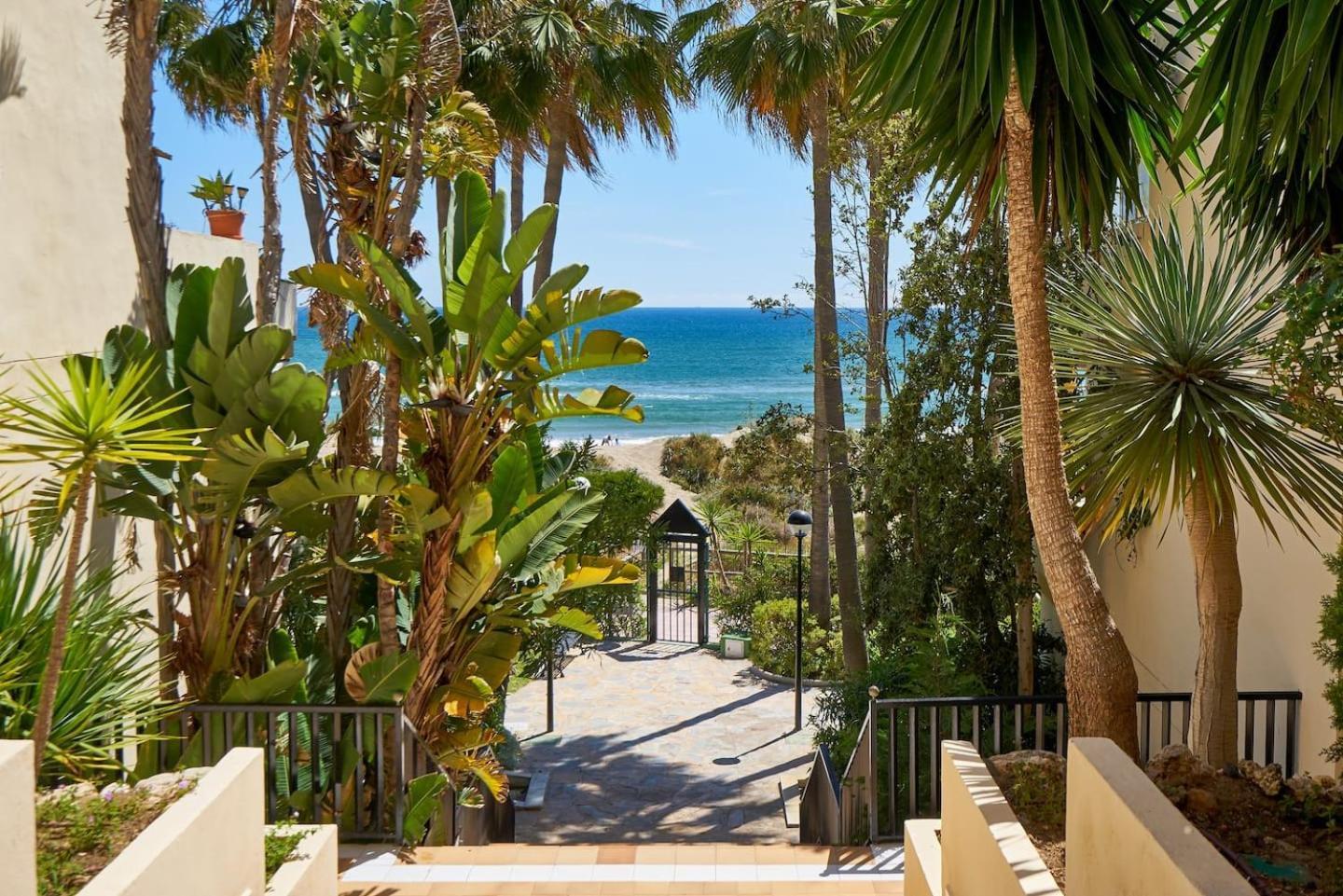 Oleholidays 526 Romana Playa Vistas Al Mar Marbella Eksteriør billede